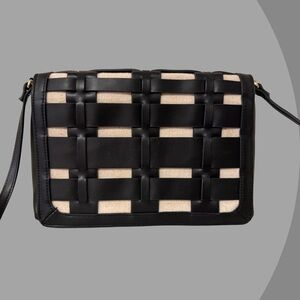 Black and Cream Woven Bag